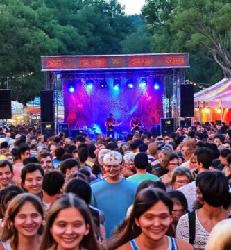 Ourense vibra con un festival alegre