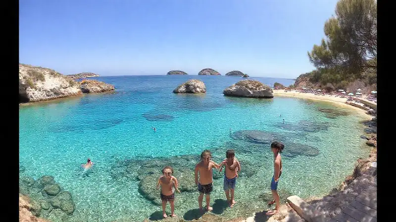 Cíes ofrecen una playa familiar idílica