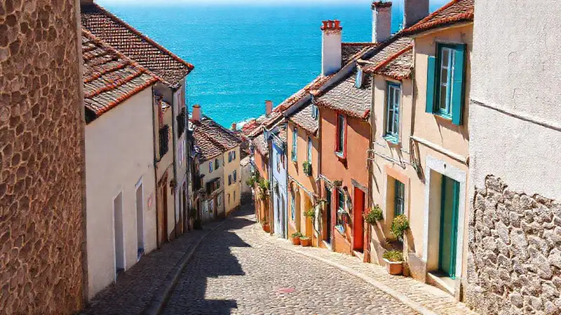 Galicia ofrece un pueblo pintoresco y soleado