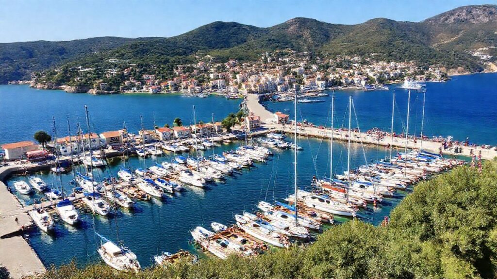 Un pueblo costero mediterráneo ofrece belleza y paz