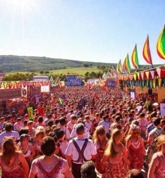 Festivales gallegos: color