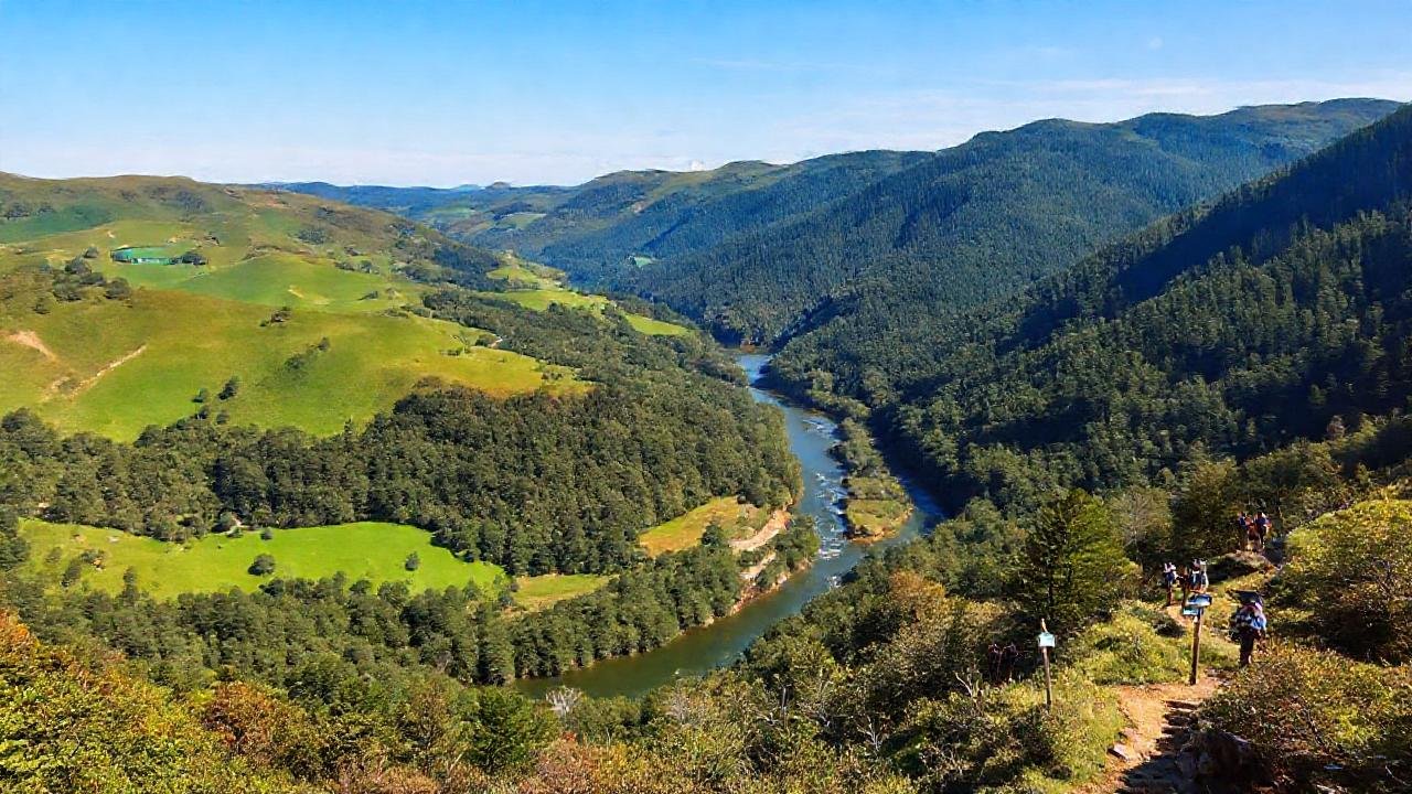 Galicia ofrece paisajes naturales serenos y verdes