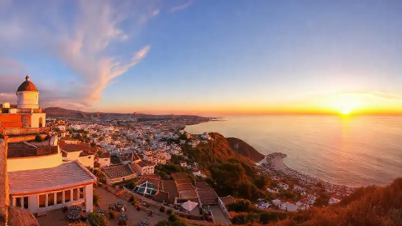 El mirador de San Roque ofrece un atardecer pintoresco