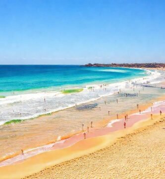 A Coruña: playa vibrante y soleada
