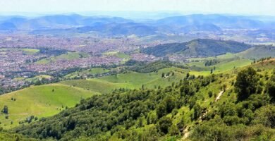 Lugo ofrece vistas panorámicas y naturaleza