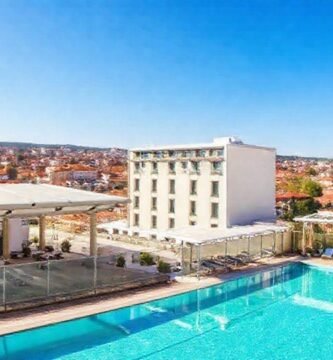 Pontevedra ofrece un hotel lujoso y soleado