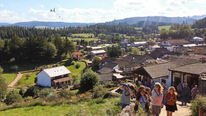 Ourense rural: comunidad, aves y color