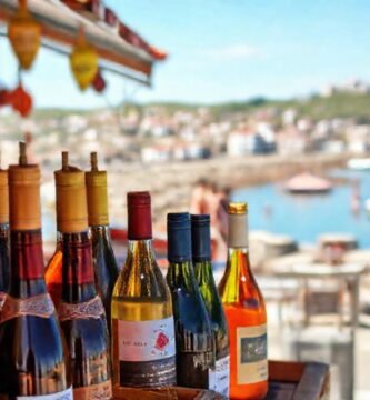 Botellas gallegas evocan un día feliz
